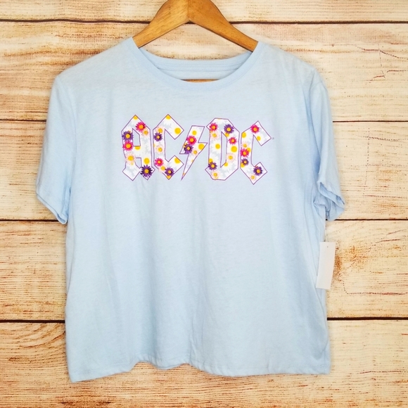 Tops - AC⚡DC Crop Tee Shirt